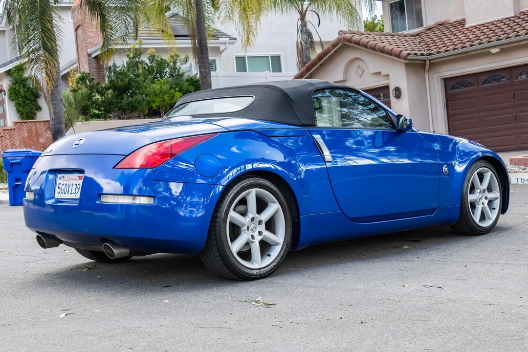 2004 Nissan 350Z 5th Gen - Image 16 of 31