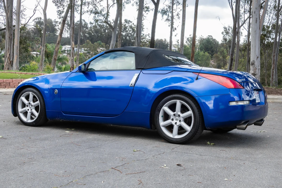 2004 Nissan 350Z 5th Gen - Image 15 of 31
