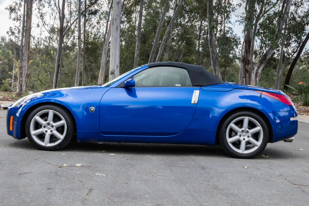 2004 Nissan 350Z 5th Gen - Image 14 of 31