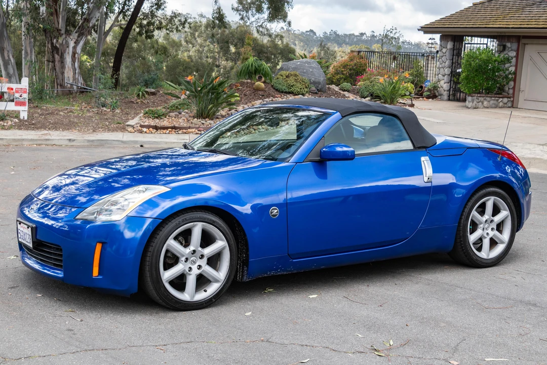 2004 Nissan 350Z 5th Gen - Image 13 of 31