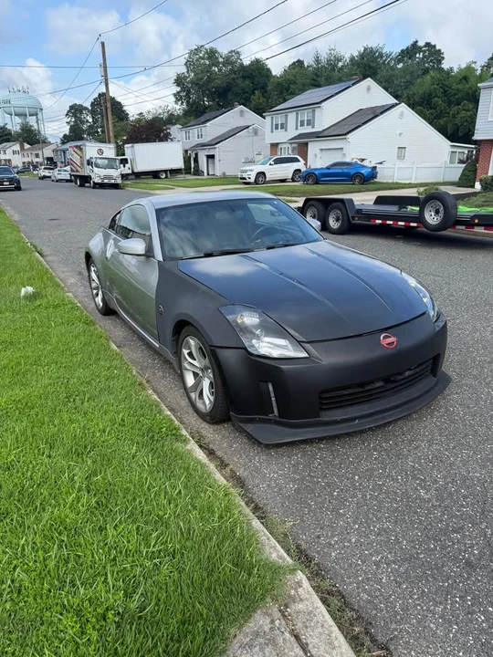 2004 Nissan 350Z 5th Gen - Image 2 of 3