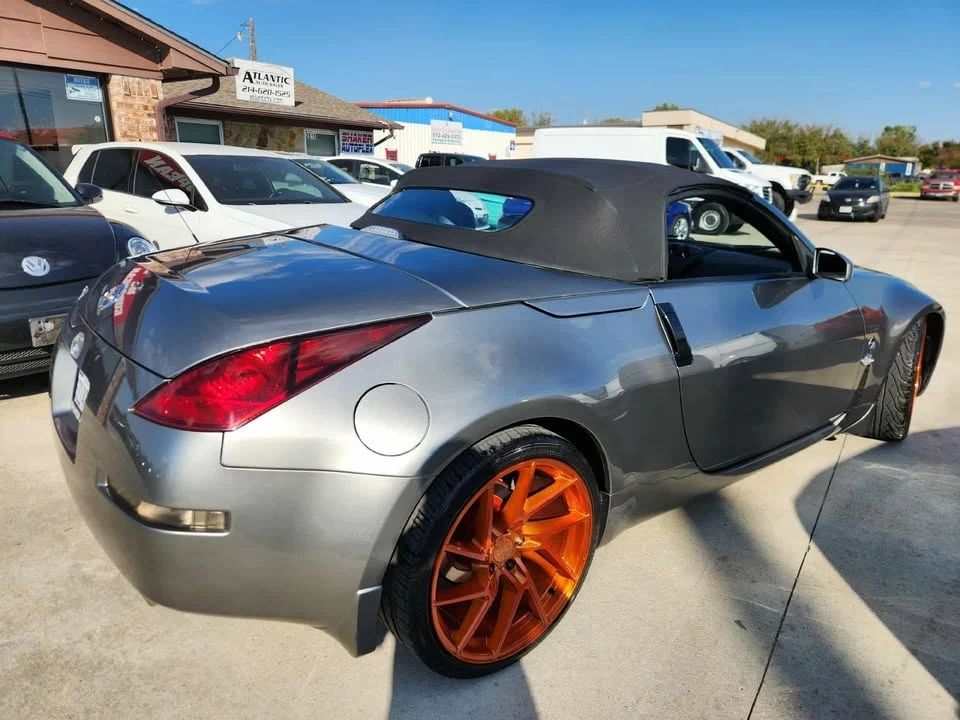 2004 Nissan 350Z 5th Gen - Image 11 of 20