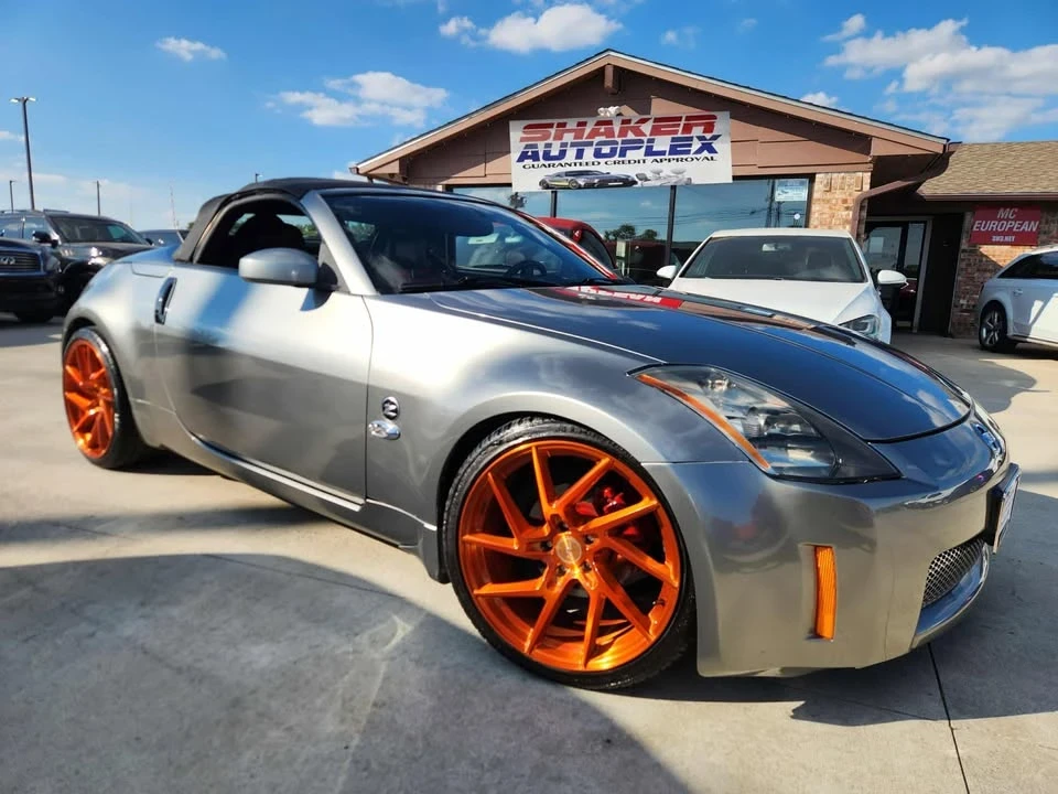 2004 Nissan 350Z 5th Gen - Image 2 of 20