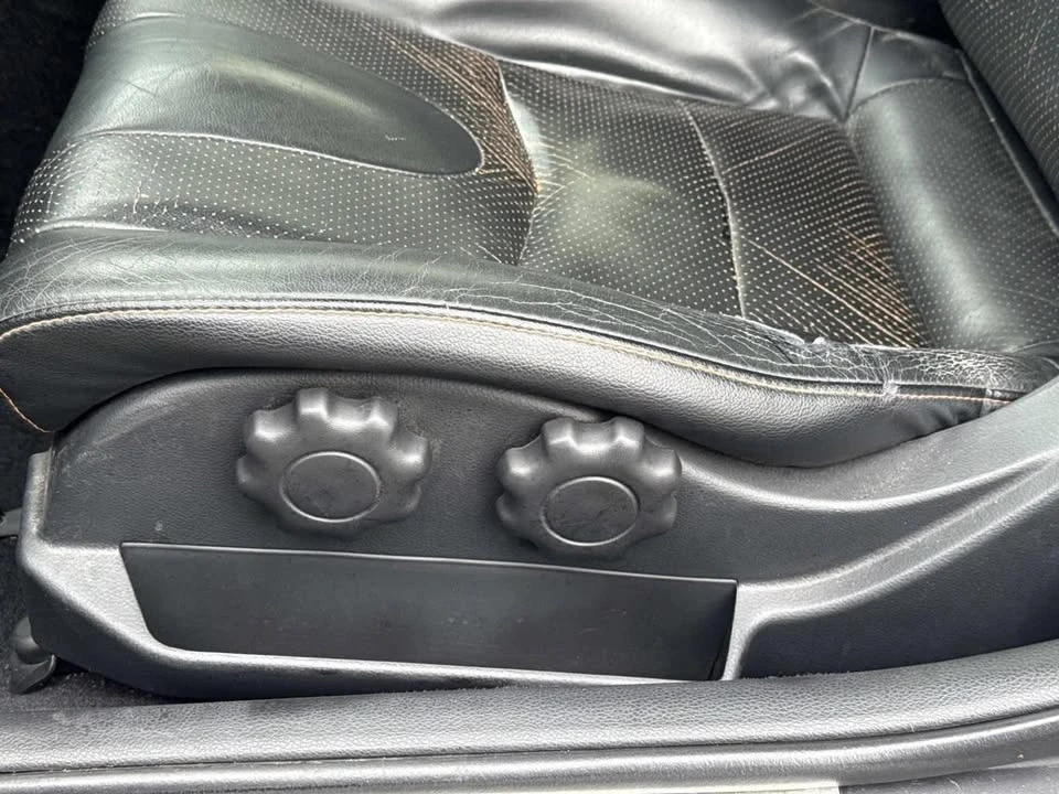 2004 Nissan 350Z 5th Gen - Image 6 of 10