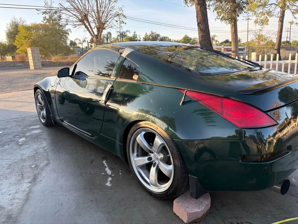 2004 Nissan 350Z 5th Gen - Image 2 of 10