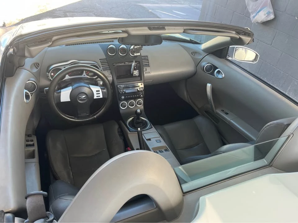 2004 Nissan 350Z 5th Gen - Image 5 of 6