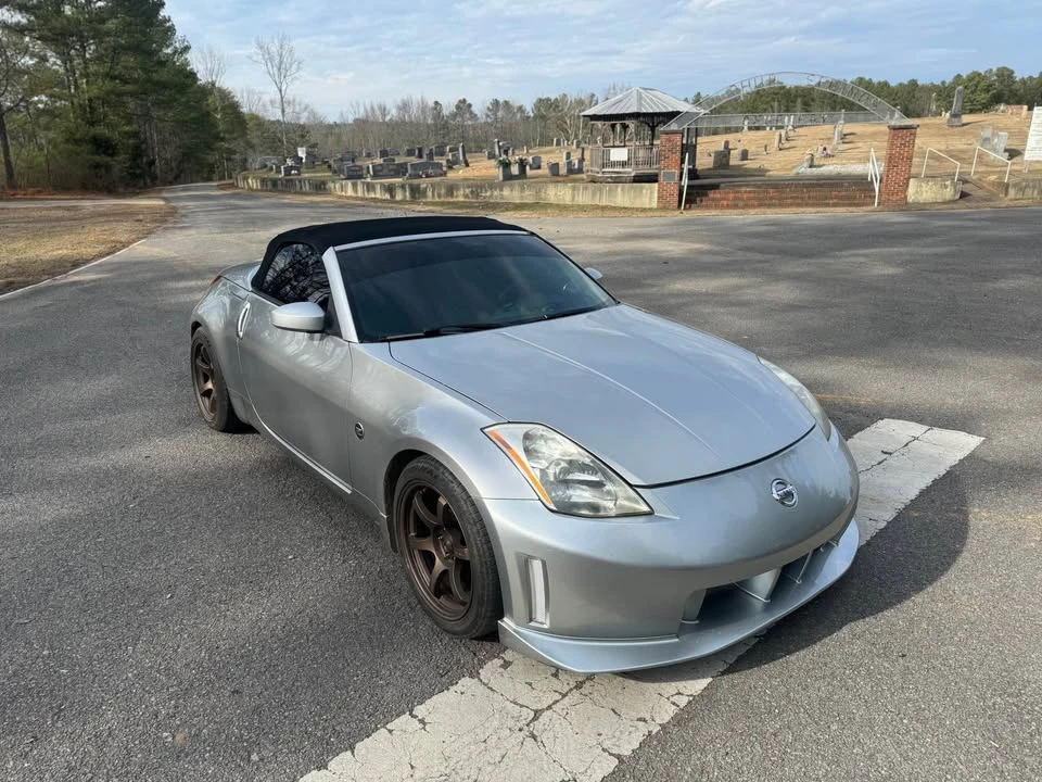 2004 Nissan 350Z 5th Gen - Image 2 of 8