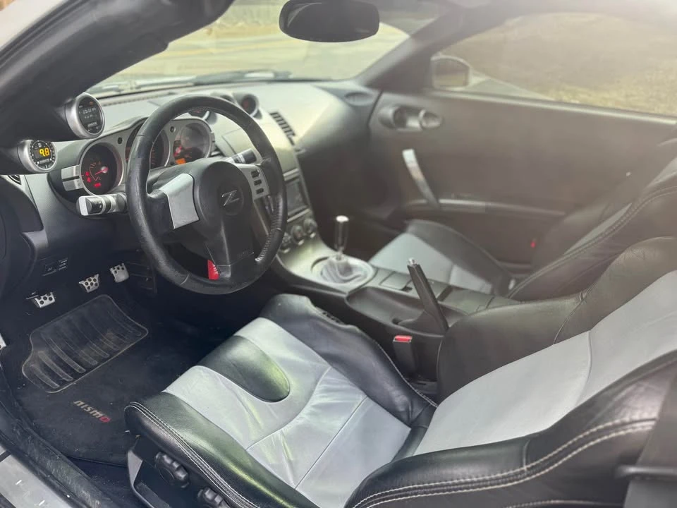 2004 Nissan 350Z 5th Gen - Image 6 of 8
