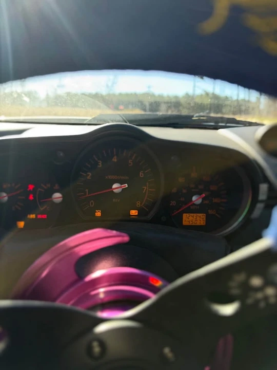 2004 Nissan 350Z 5th Gen - Image 3 of 7