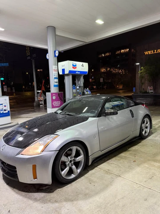 2004 Nissan 350Z 5th Gen - Image 2 of 13