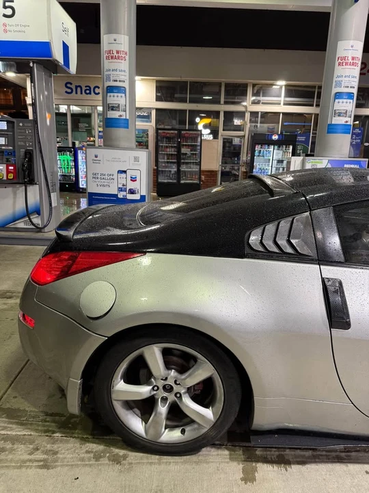 2004 Nissan 350Z 5th Gen - Image 8 of 13