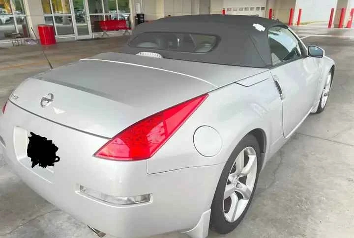 2004 Nissan 350Z 5th Gen - Image 4 of 4