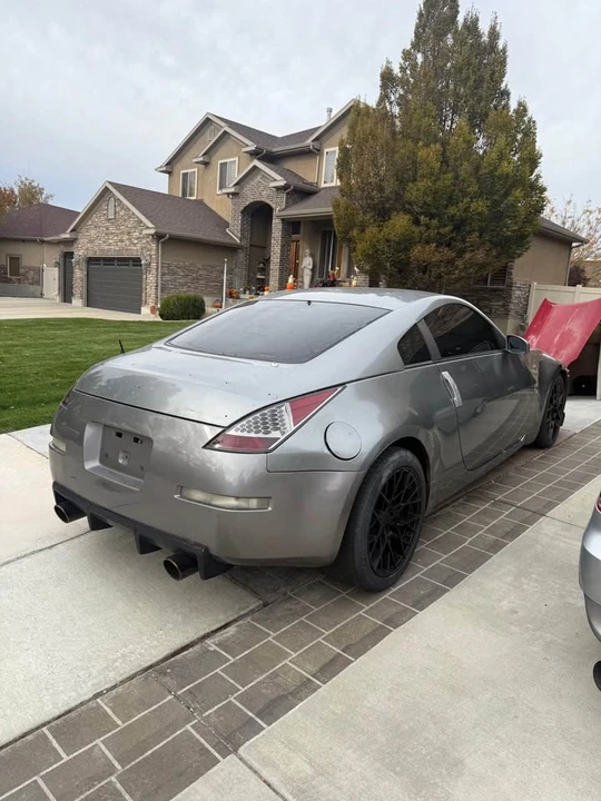 2004 Nissan 350Z 5th Gen - Image 5 of 10