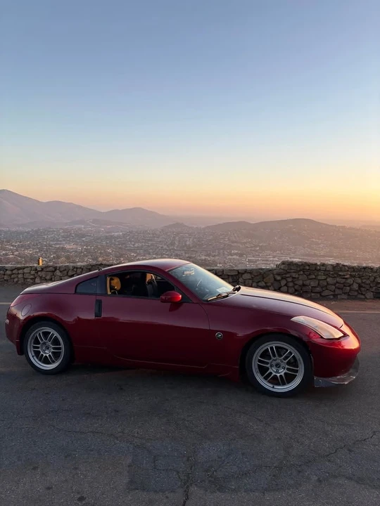 2004 Nissan 350Z 5th Gen - Image 2 of 2