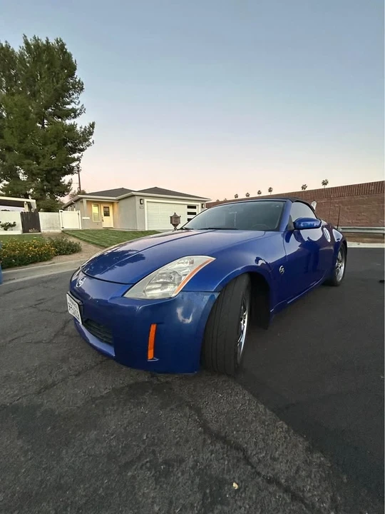 2004 Nissan 350Z 5th Gen - Image 11 of 13