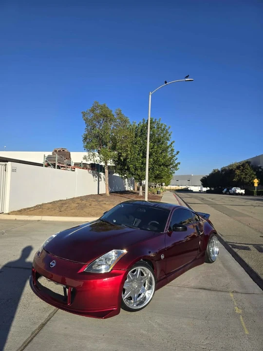 2004 Nissan 350Z 5th Gen - Image 3 of 12