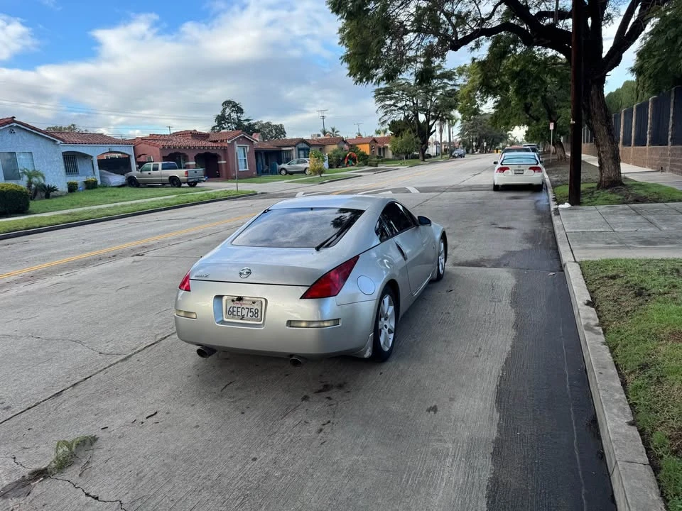 2004 Nissan 350Z 5th Gen - Image 4 of 9