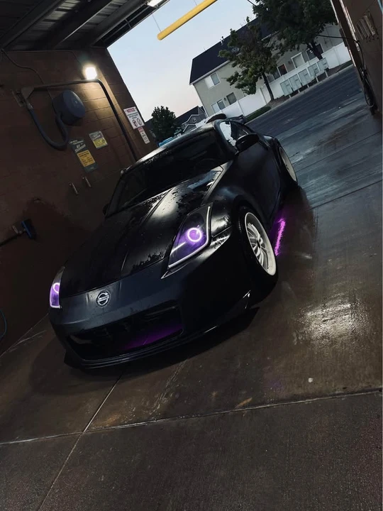 2004 Nissan 350Z 5th Gen - Image 4 of 12