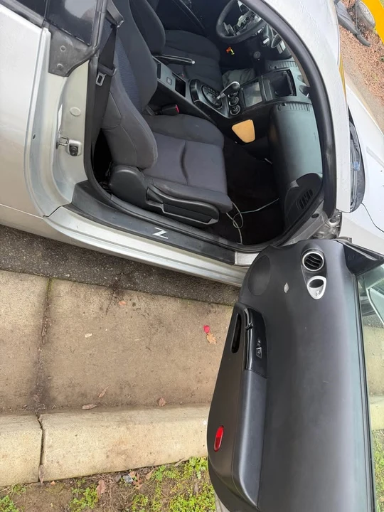 2004 Nissan 350Z 5th Gen - Image 3 of 11
