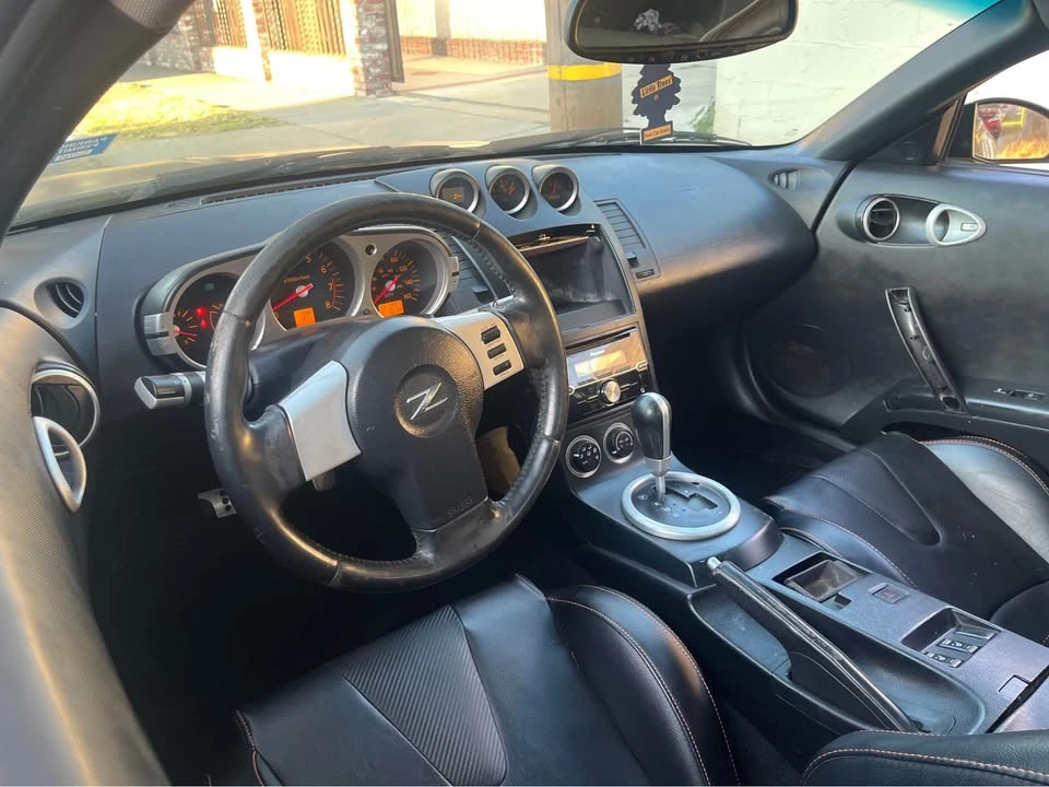 2004 Nissan 350Z 5th Gen - Image 11 of 14