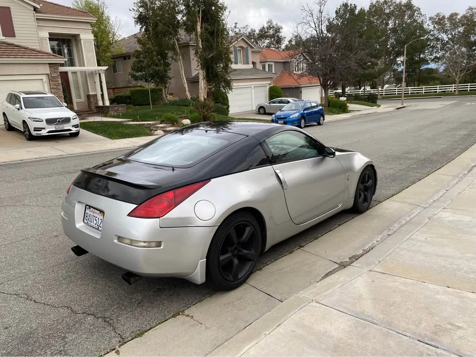 2004 Nissan 350Z 5th Gen - Image 2 of 7