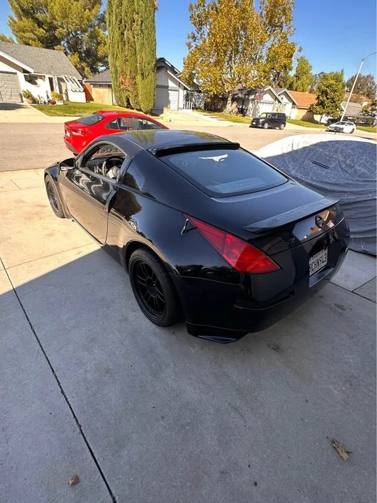 2004 Nissan 350Z 5th Gen - Image 5 of 14