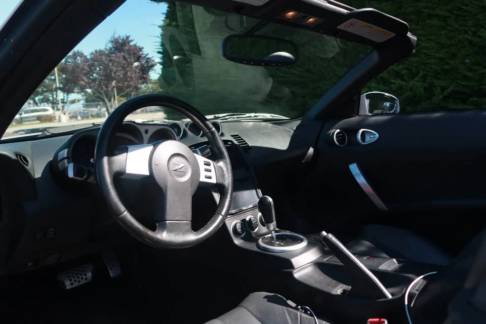 2004 Nissan 350Z 5th Gen - Image 7 of 9