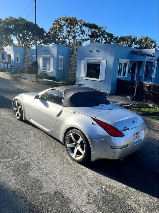 2004 Nissan 350Z 5th Gen - Image 2 of 9