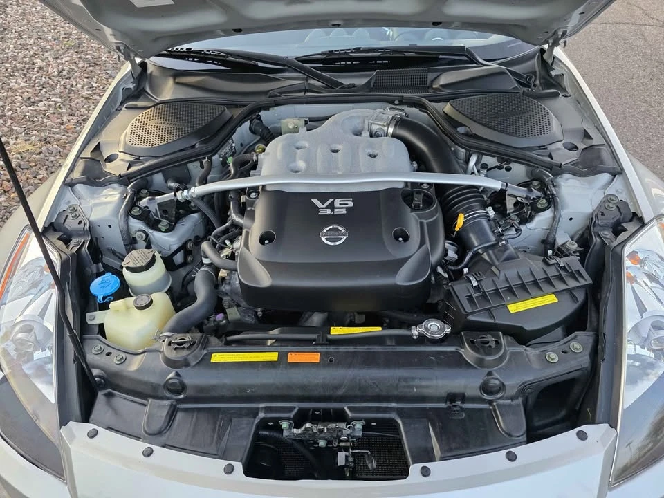 2004 Nissan 350Z 5th Gen - Image 19 of 21