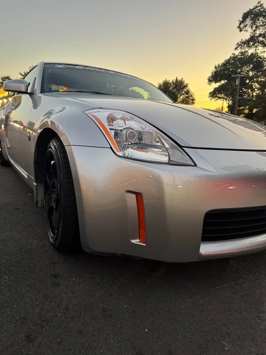 2004 Nissan 350Z 5th Gen - Image 2 of 7