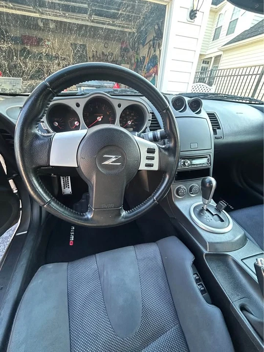 2004 Nissan 350Z 5th Gen - Image 4 of 11