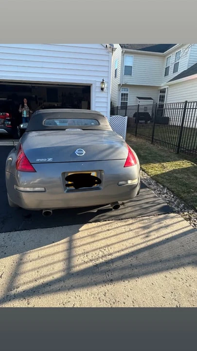 2004 Nissan 350Z 5th Gen - Image 2 of 11