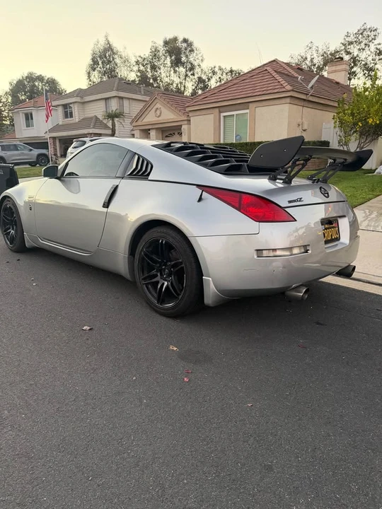 2004 Nissan 350Z 5th Gen - Image 5 of 14