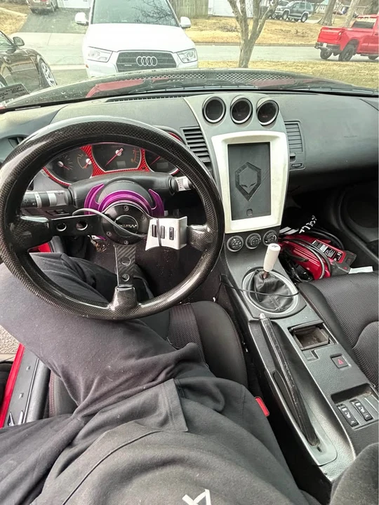 2004 Nissan 350Z 5th Gen - Image 8 of 8