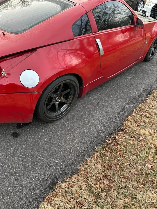 2004 Nissan 350Z 5th Gen - Image 4 of 8