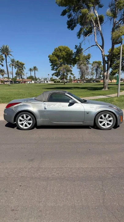 2004 Nissan 350Z 5th Gen - Image 4 of 9