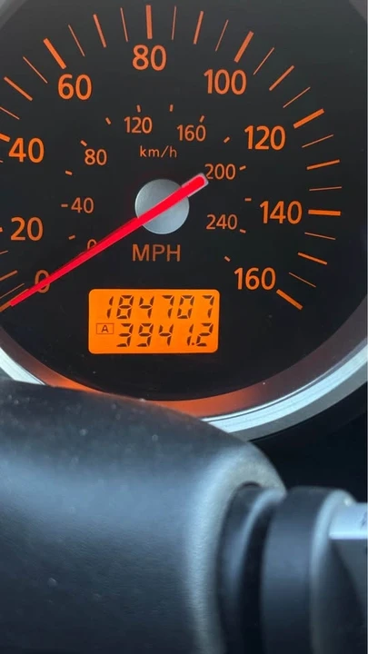2004 Nissan 350Z 5th Gen - Image 12 of 14