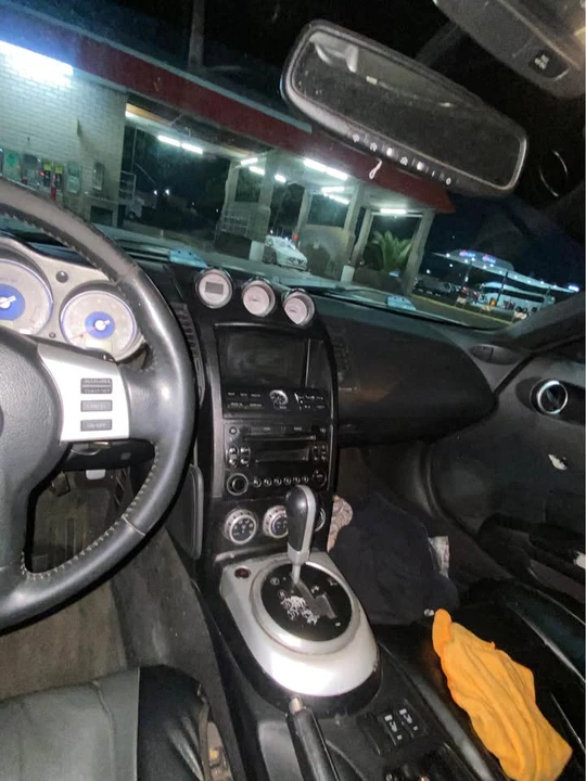 2004 Nissan 350Z 5th Gen - Image 10 of 12