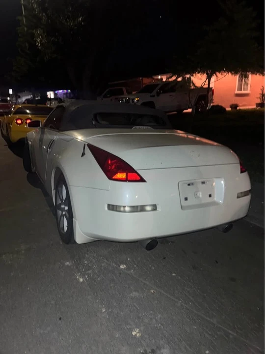2004 Nissan 350Z 5th Gen - Image 2 of 2
