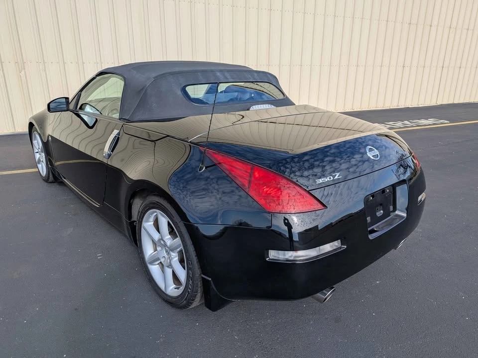 2004 Nissan 350Z 5th Gen - Image 8 of 20