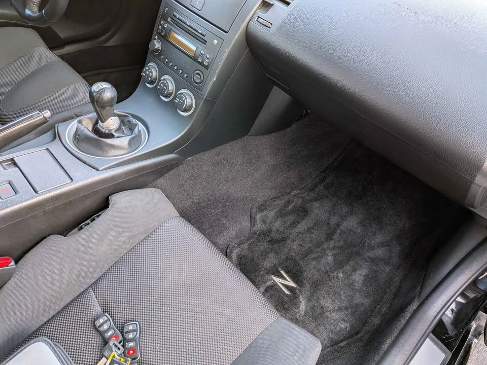 2004 Nissan 350Z 5th Gen - Image 12 of 20