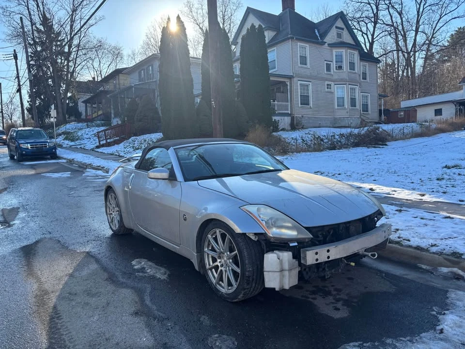 2004 Nissan 350Z 5th Gen - Image 4 of 14