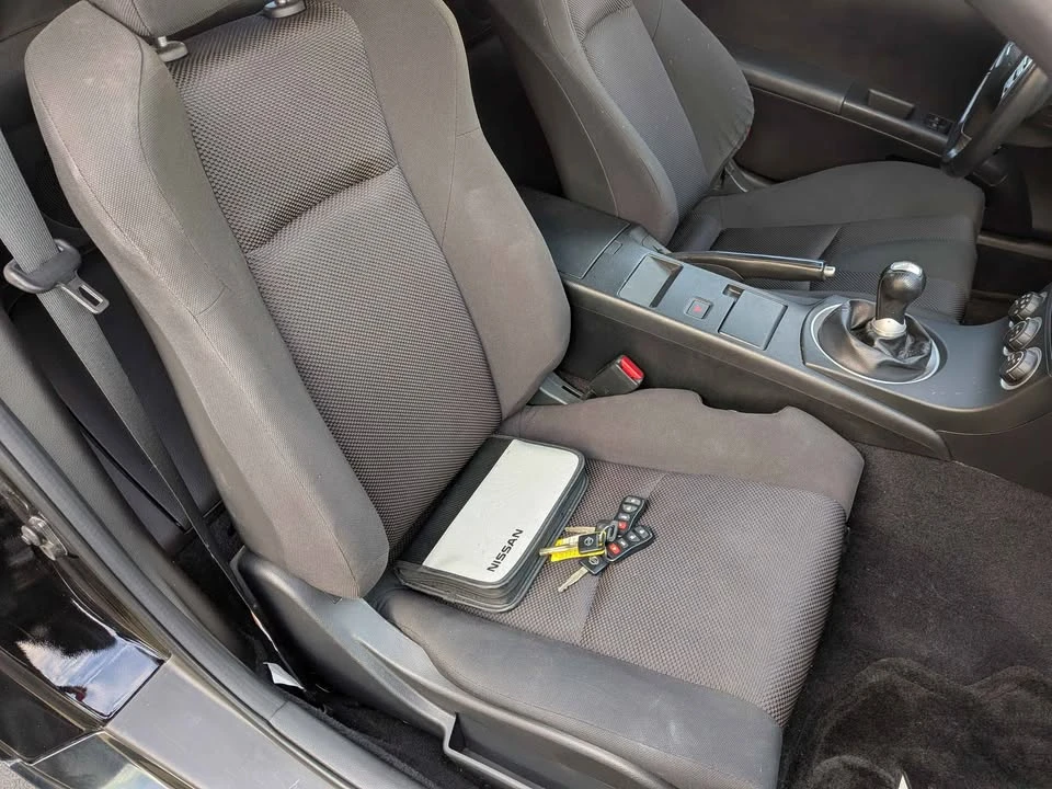 2004 Nissan 350Z 5th Gen - Image 13 of 20