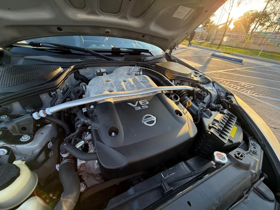 2004 Nissan 350Z 5th Gen - Image 4 of 10