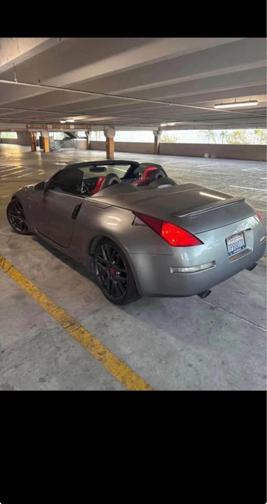 2004 Nissan 350Z 5th Gen - Image 2 of 13