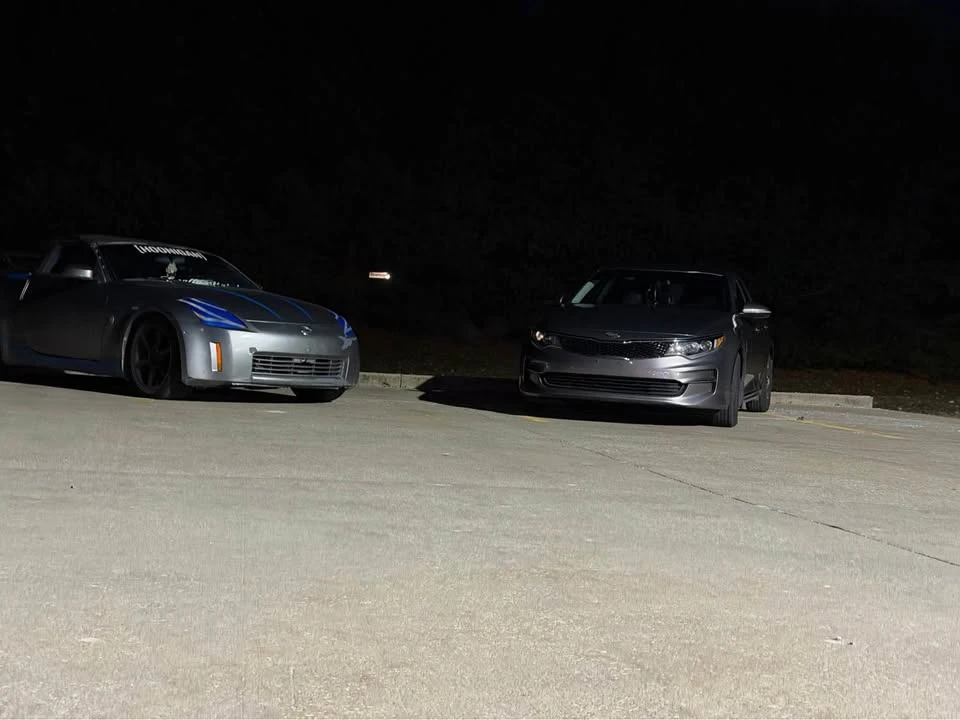 2004 Nissan 350Z 5th Gen - Image 4 of 5