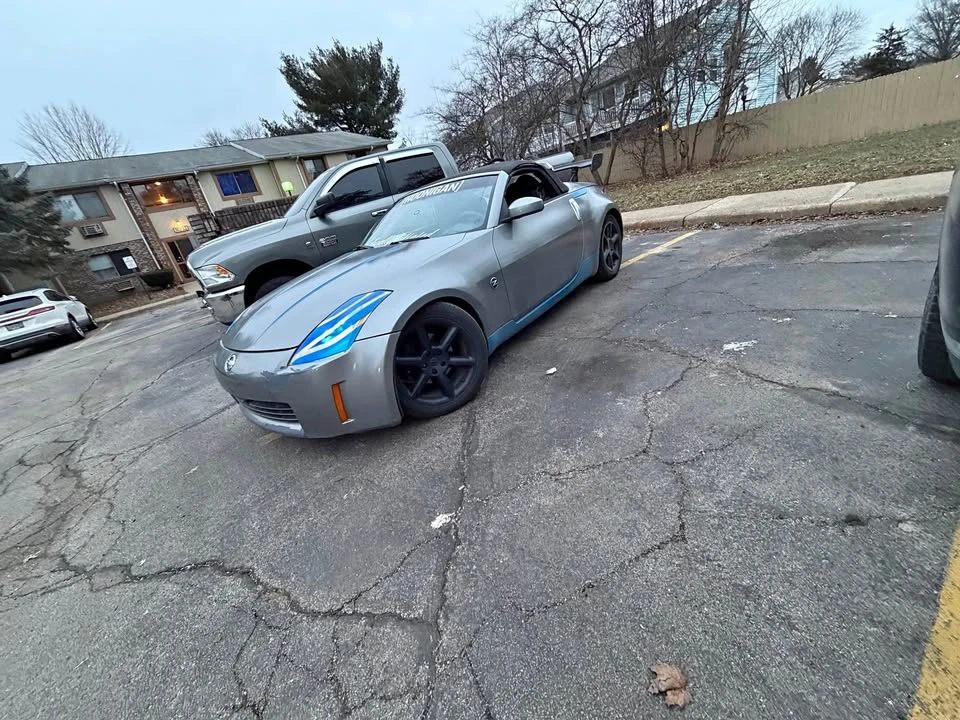 2004 Nissan 350Z 5th Gen - Image 2 of 5