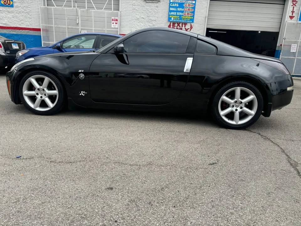 2004 Nissan 350Z 5th Gen - Image 5 of 11