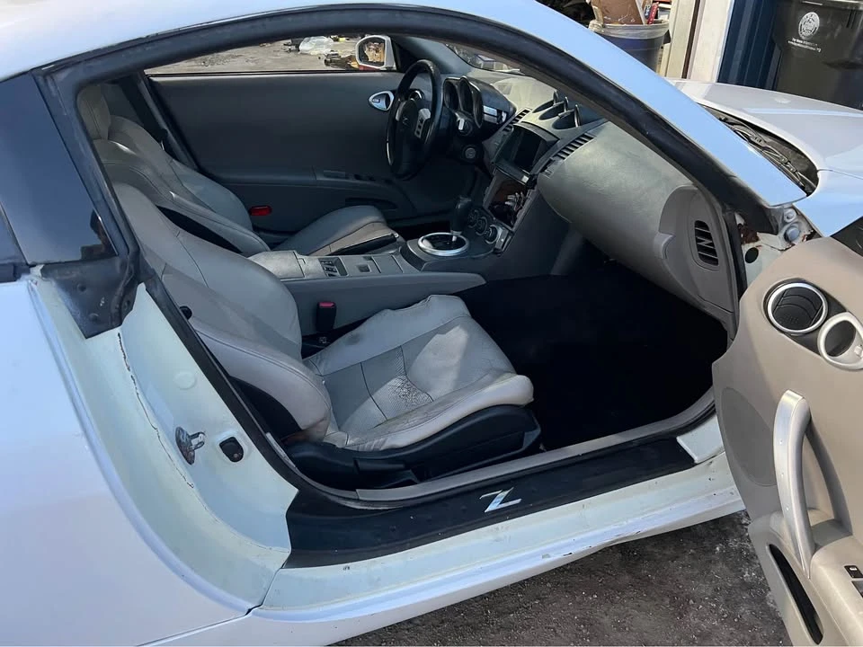 2004 Nissan 350Z 5th Gen - Image 6 of 10