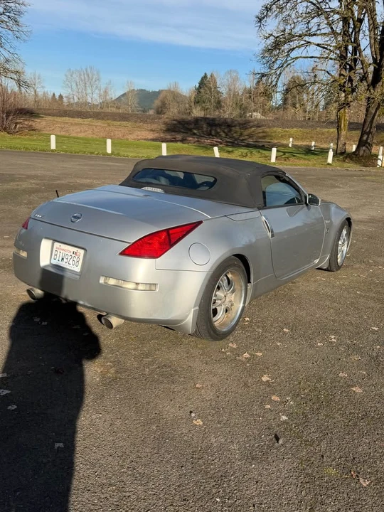2004 Nissan 350Z 5th Gen - Image 4 of 5